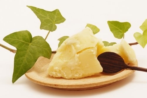 What Sets Shea Butter Apart From Other Oils & Emollients.